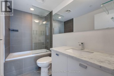 703 - 32 DAVENPORT ROAD Toronto (Annex) Ontario photo 5