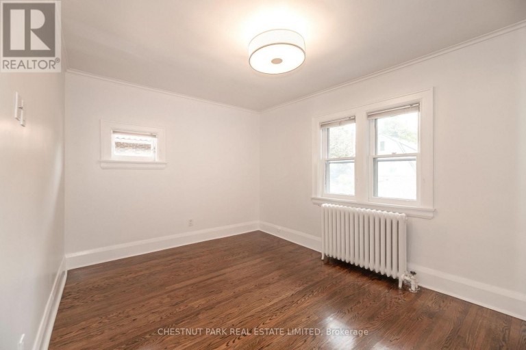 UPPER - 11 ROSE PARK CRESCENT, Toronto (Rosedale-Moore Park), Ontario, M4T1P8