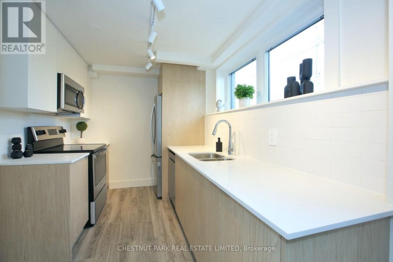 1 - 1476 AVENUE ROAD, Toronto (Bedford Park-Nortown), Ontario, M5N2H7