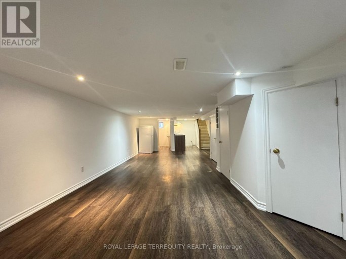 LOWER - 153 MONARCH PARK AVENUE, Toronto (Danforth), Ontario, M4J4R5