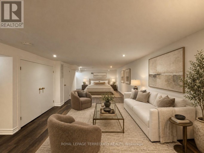 LOWER - 153 MONARCH PARK AVENUE, Toronto (Danforth), Ontario, M4J4R5