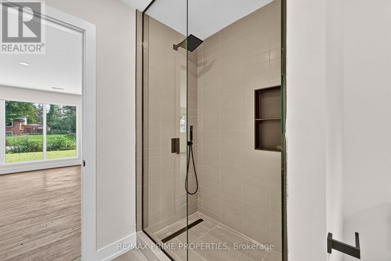 6 MAPLE AVENUE, Georgina (Sutton & Jackson's Point), Ontario, L0E1R0