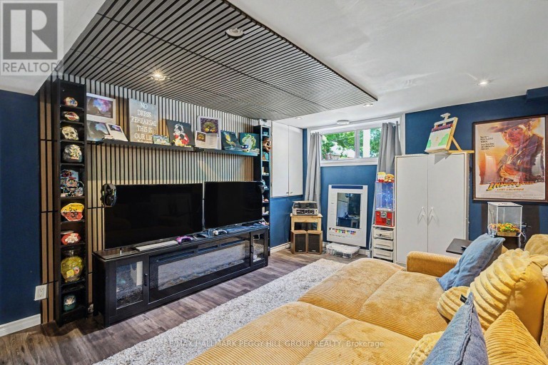 11 HARRIET STREET, Severn (Coldwater), Ontario, L0K1E0