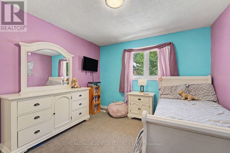 11 HARRIET STREET, Severn (Coldwater), Ontario, L0K1E0