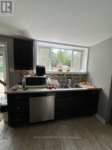 LOWER - 189 LITTLE AVENUE, Barrie (Allandale Heights), Ontario, L4N6L1