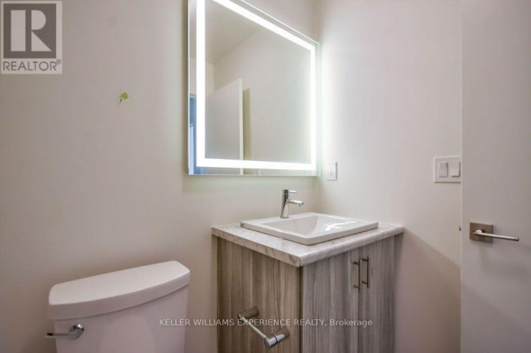 27 RAINWATER LANE, Barrie (Holly), Ontario, L4N9J6
