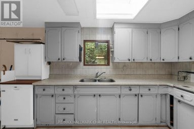 8051 COUNTY ROAD 9 Clearview (Creemore) Ontario photo 15