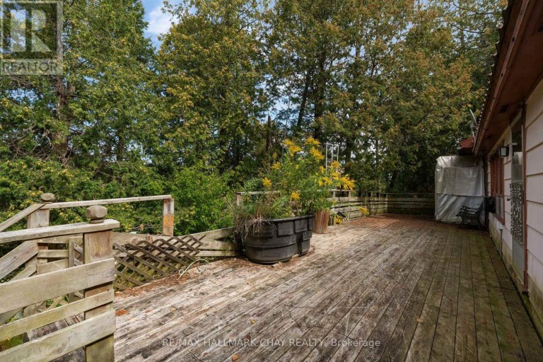 8051 COUNTY ROAD 9, Clearview (Creemore), Ontario, L0M1G0