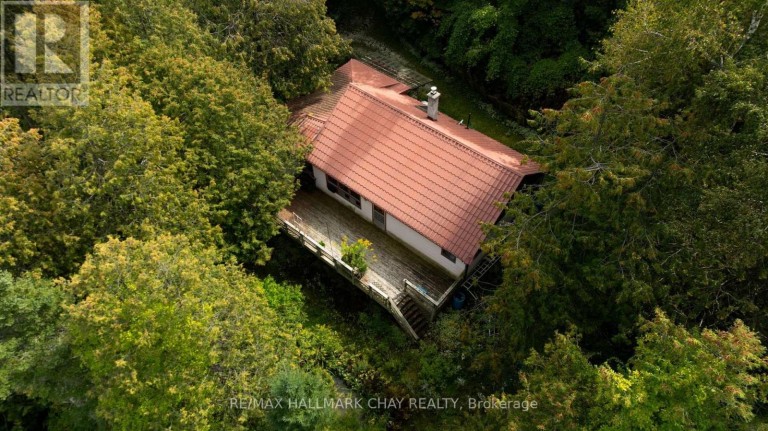 8051 COUNTY ROAD 9, Clearview (Creemore), Ontario, L0M1G0