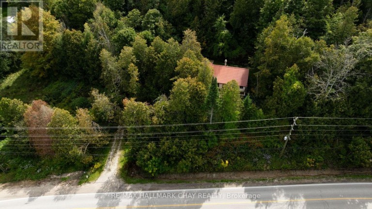 8051 COUNTY ROAD 9, Clearview (Creemore), Ontario, L0M1G0