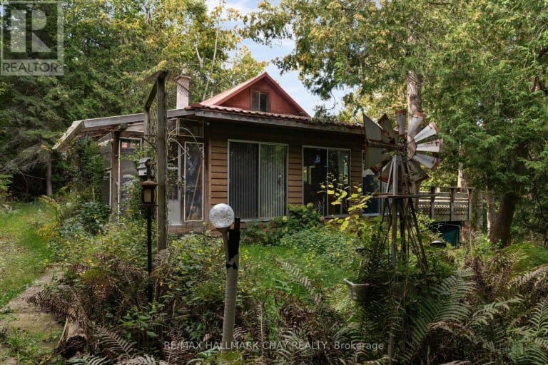 8051 COUNTY ROAD 9, Clearview (Creemore), Ontario, L0M1G0