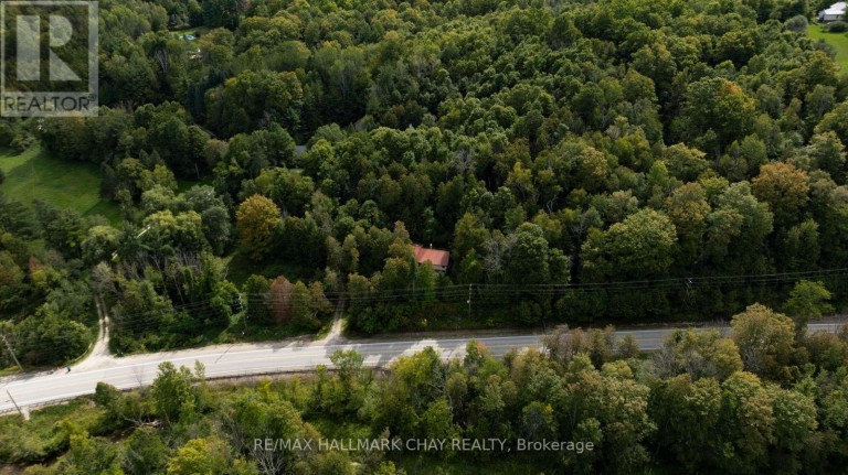 8051 COUNTY ROAD 9, Clearview (Creemore), Ontario, L0M1G0