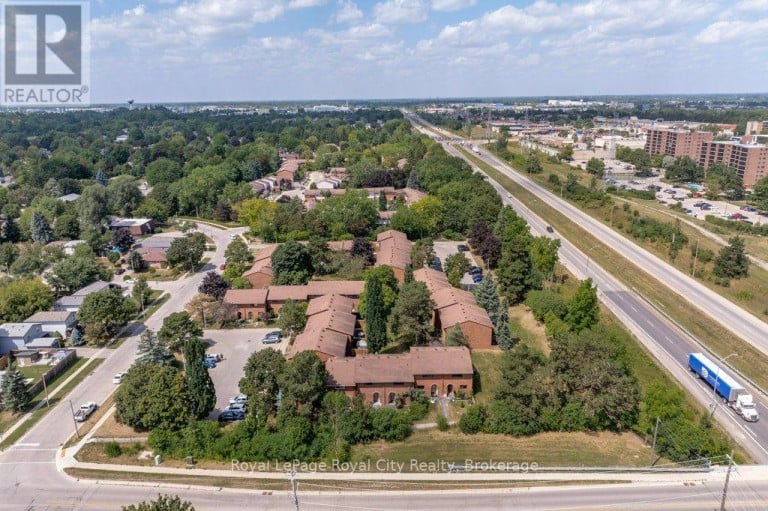 31 - 35 RHONDA ROAD, Guelph (Willow West/Sugarbush/West Acres), Ontario, N1H6H1
