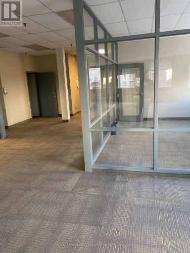 200 - 5230 DUNDAS STREET W, Toronto (Islington-City Centre West), Ontario, M9B1A8
