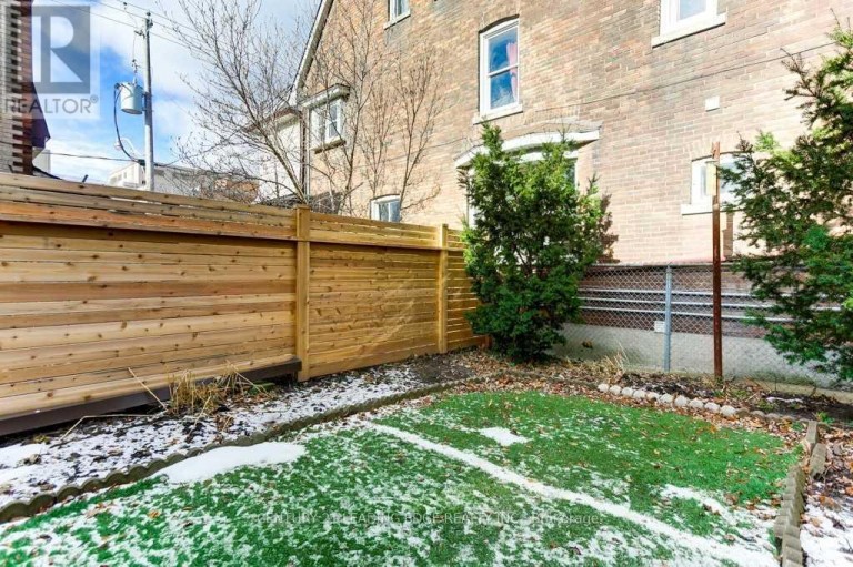 MAIN - 190 MARION STREET, Toronto (High Park-Swansea), Ontario, M6R1E8