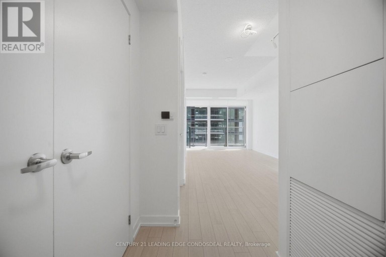 1605 - 4010 EGLINTON AVENUE W, Toronto (Humber Heights), Ontario, M9A0G5