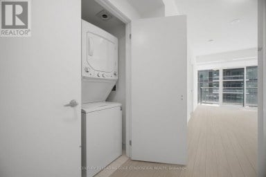 1605 - 4010 EGLINTON AVENUE W Toronto (Humber Heights) Ontario photo 30