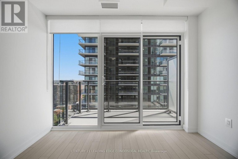 1605 - 4010 EGLINTON AVENUE W, Toronto (Humber Heights), Ontario, M9A0G5
