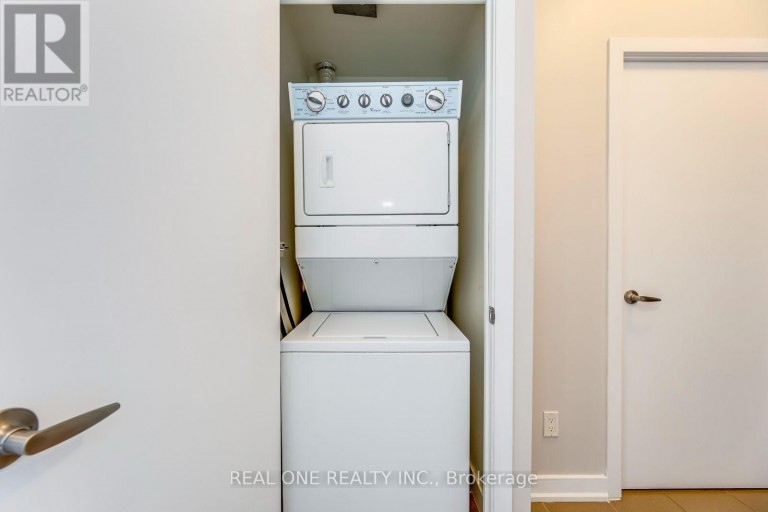 3607 - 4070 CONFEDERATION PARKWAY, Mississauga (Creditview), Ontario, L5B0E9