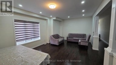 19 BELGIUM CRESCENT Brampton (Northwest Brampton) Ontario photo 6