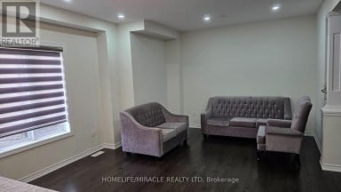 19 BELGIUM CRESCENT Brampton (Northwest Brampton) Ontario photo 7
