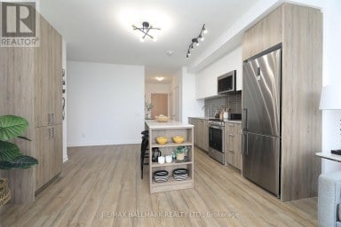 1111 - 1787 ST. CLAIR AVENUE W Toronto (Weston-Pellam Park) Ontario photo 13