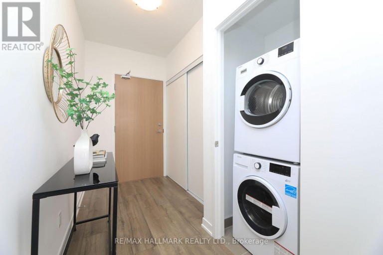 1111 - 1787 ST. CLAIR AVENUE W, Toronto (Weston-Pellam Park), Ontario, M6N0B7