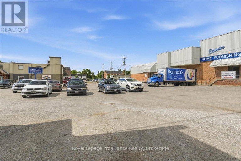 61 BRIDGE STREET E, Trent Hills (Campbellford), Ontario, K0L1L0