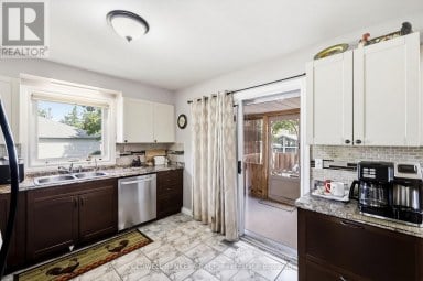 25 CEDAR COURT Kawartha Lakes (Lindsay) Ontario photo 14