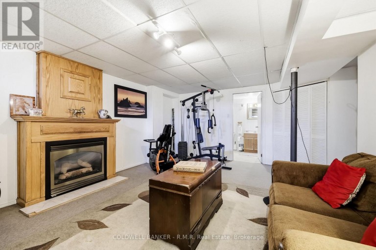 25 CEDAR COURT, Kawartha Lakes (Lindsay), Ontario, K9V6A9