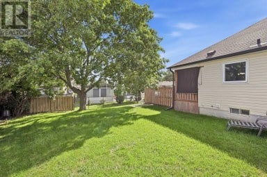 25 CEDAR COURT Kawartha Lakes (Lindsay) Ontario photo 46