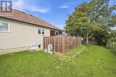 25 CEDAR COURT Kawartha Lakes (Lindsay) Ontario photo 48