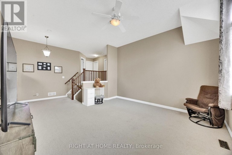 3184 POMEROY LANE, London South (South V), Ontario, N6P1V7