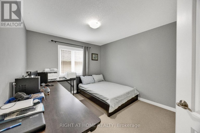 3184 POMEROY LANE, London South (South V), Ontario, N6P1V7