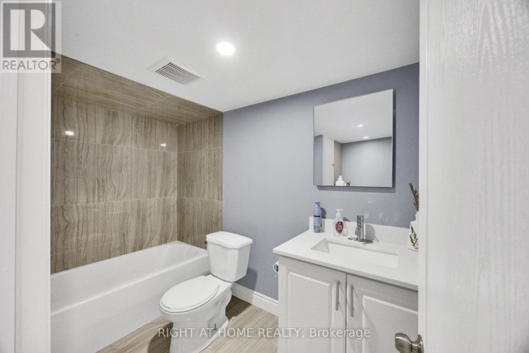3184 POMEROY LANE, London South (South V), Ontario, N6P1V7