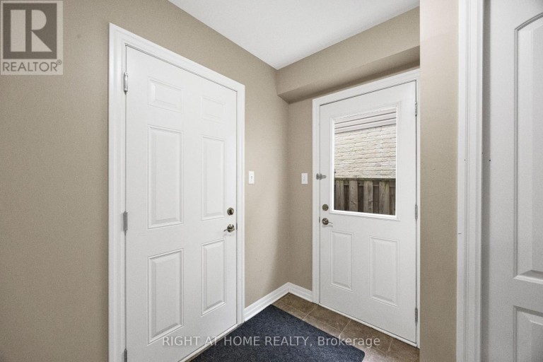 3184 POMEROY LANE, London South (South V), Ontario, N6P1V7