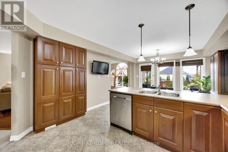 3184 POMEROY LANE, London South (South V), Ontario, N6P1V7