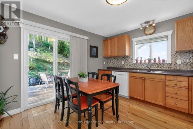 53 THERRIEN COURT Penetanguishene Ontario photo 6