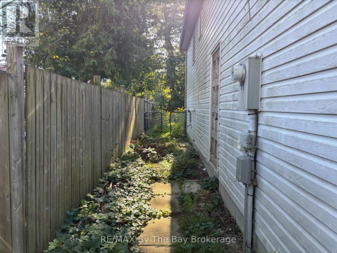 184 DYER DRIVE, Wasaga Beach, Ontario, L9Z1L9