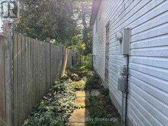 184 DYER DRIVE Wasaga Beach Ontario photo 12