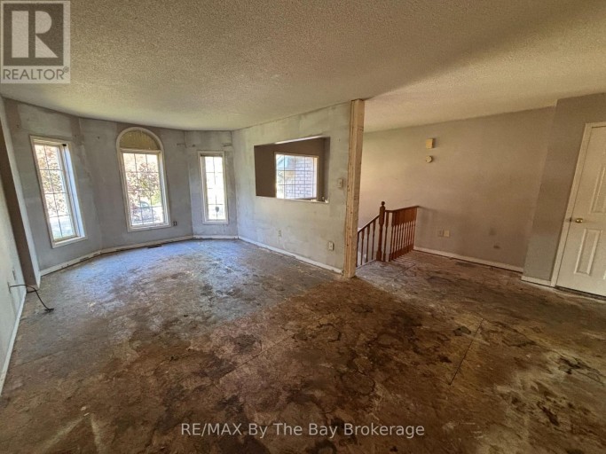 184 DYER DRIVE, Wasaga Beach, Ontario, L9Z1L9