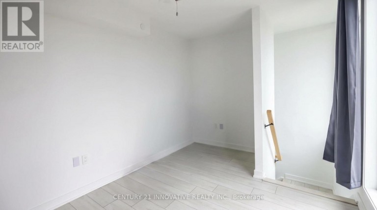 PH523 - 1610 CHARLES STREET, Whitby (Port Whitby), Ontario, L1N0P5