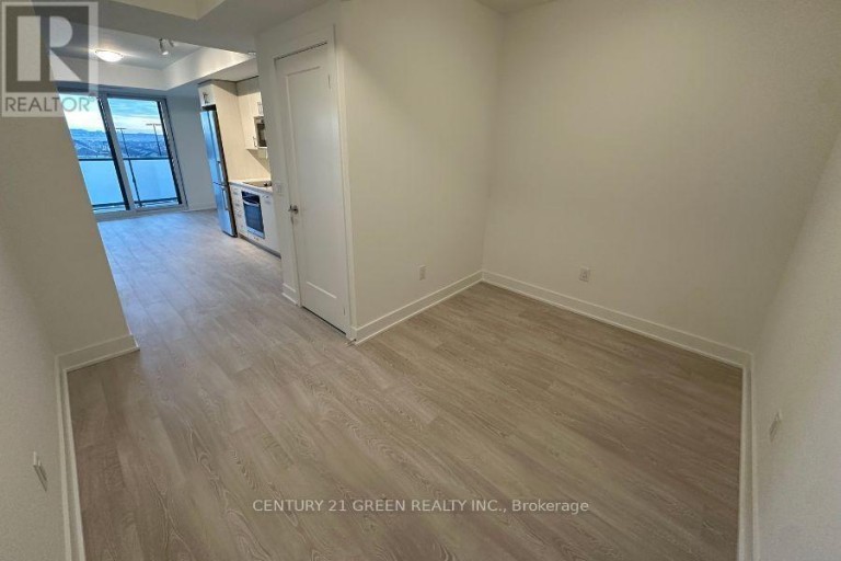 501 - 2545 SIMCOE STREET N, Oshawa (Windfields), Ontario, L1L0W3