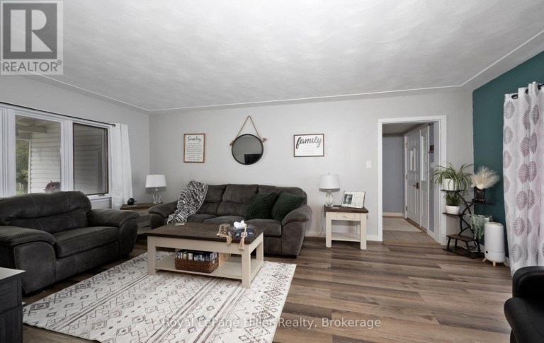 163 ST. GEORGE STREET, West Perth (Mitchell), Ontario, N0K1N0