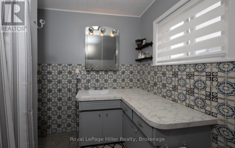 163 ST. GEORGE STREET, West Perth (Mitchell), Ontario, N0K1N0