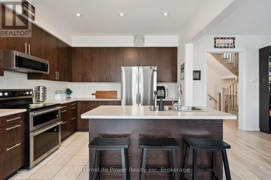 54 ELLIOT AVENUE E Centre Wellington (Fergus) Ontario photo 14