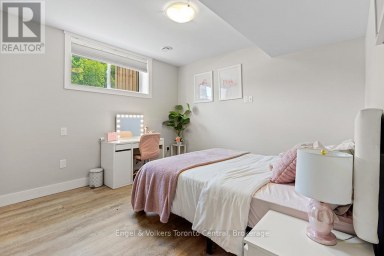 515 4TH STREET W Owen Sound Ontario photo 30