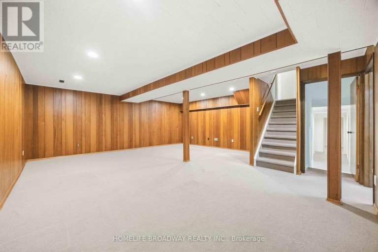 212 BAYVIEW FAIRWAYS DRIVE, Markham (Bayview Fairway-Bayview Country Club Esta, Ontario, L3T2Z3