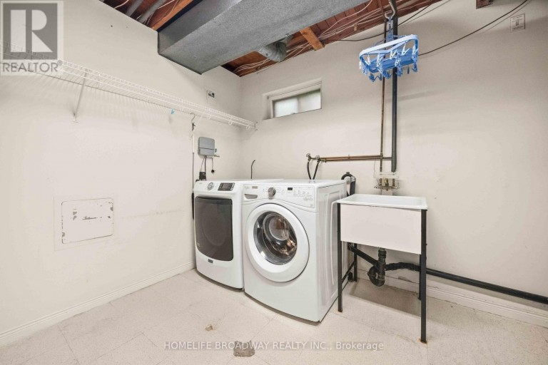 212 BAYVIEW FAIRWAYS DRIVE, Markham (Bayview Fairway-Bayview Country Club Esta, Ontario, L3T2Z3