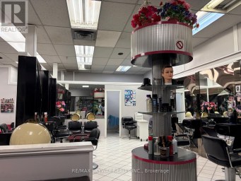 31 - 227 VODDEN STREET E Brampton (Madoc) Ontario photo 2